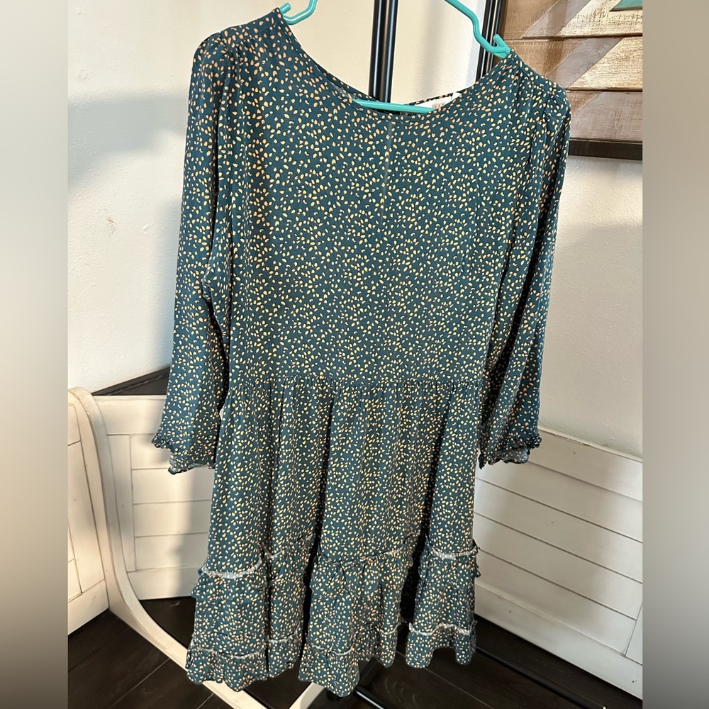 LUSH fall asymmetrical dress. Size M.